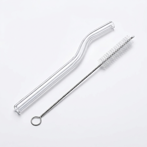 Glass Straw and Cleaning Brush – Detail White Background